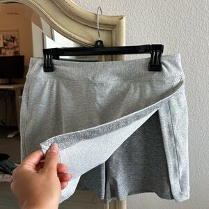 Outdoor Voices Gray Skort L - LIKE NEW